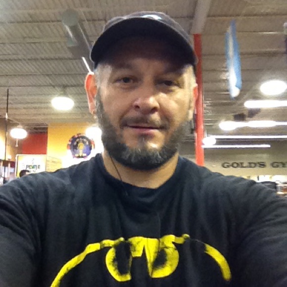 Meet your Posher, Raul - Picture 2 of 2